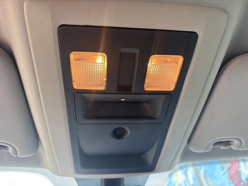Used 2015 RAM 3500 Tradesman w/ Chrome Appearance Group AWD/4WD image 21