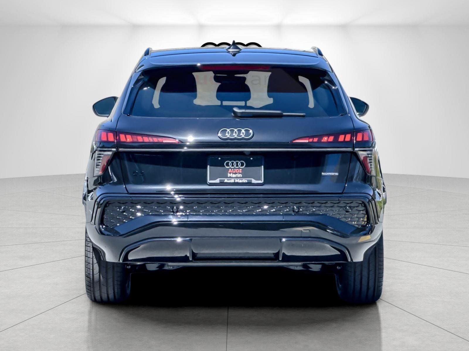 Used 2026 Audi Q3 quattro 2.0T AWD/4WD image 4