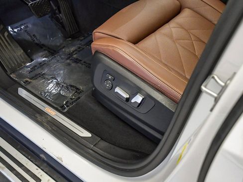 Certified 2023 BMW X5 sDrive40i w/ Premium Package image 23