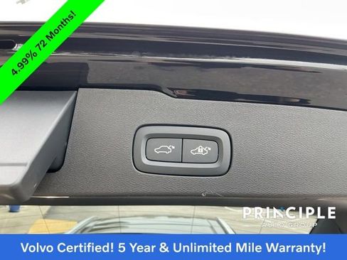 Certified 2025 Volvo V60 B5 Cross Country Plus image 33