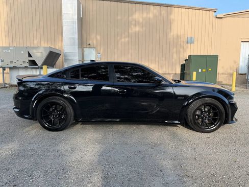 Used 2021 Dodge Charger Scat Pack RWD image 3