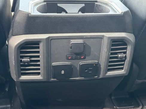 Used 2019 Ford F150 Raptor w/ Equipment Group 802A Luxury AWD/4WD image 24