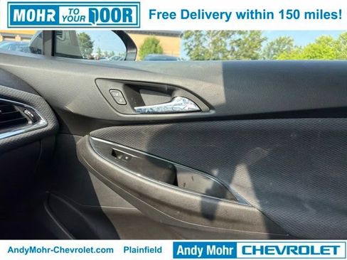 Used 2017 Chevrolet Cruze LT FWD image 21