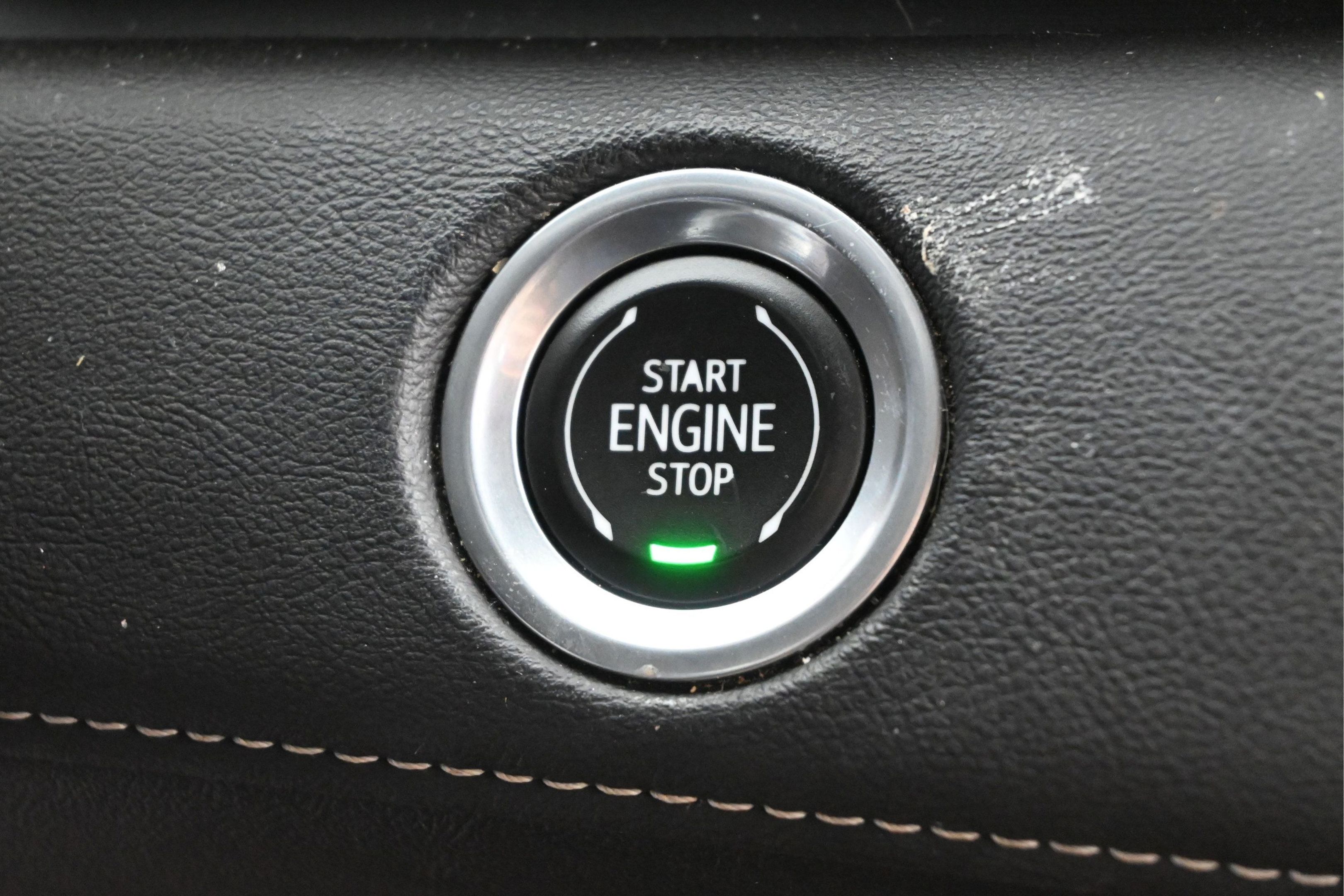 Used 2023 Cadillac Escalade Premium Luxury AWD/4WD image 20