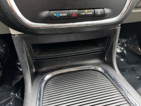 Used 2014 Dodge Grand Caravan SE w/ Quick Order Package 29E SE image 16