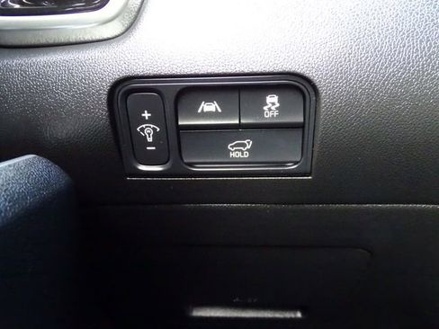 Used 2021 Kia Sorento SX image 19