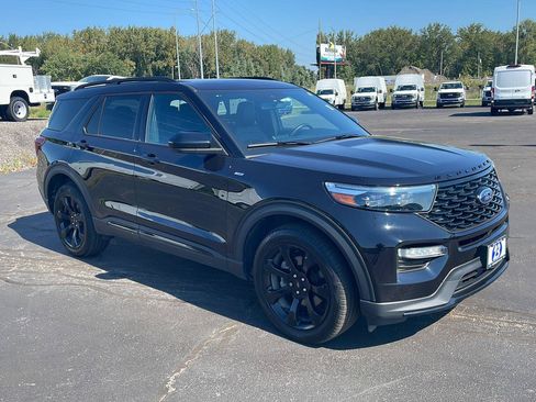 Used 2023 Ford Explorer ST-Line w/ Class IV Trailer Tow Package AWD/4WD image 7