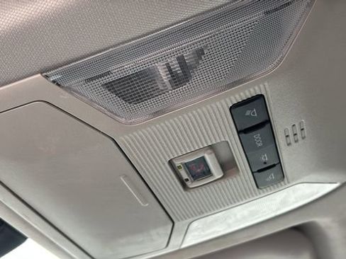Used 2025 Toyota RAV4 LE AWD/4WD image 20