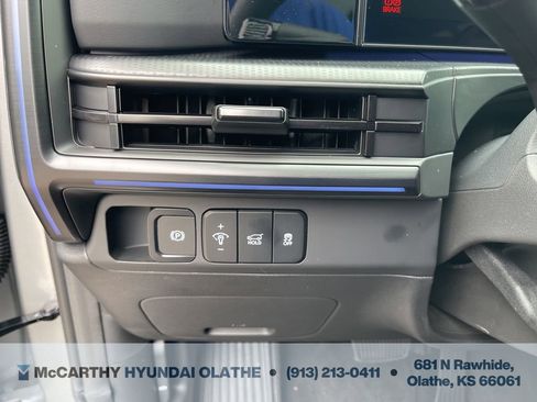 Used 2025 Hyundai Santa Fe Calligraphy w/ Tow & Go Package FWD image 25