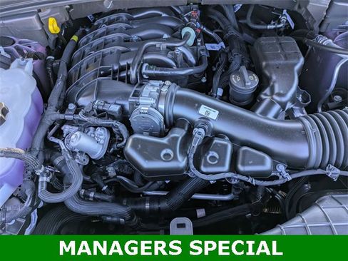 New 2025 Jeep Grand Cherokee L Laredo w/ Luxury Tech Group I image 31