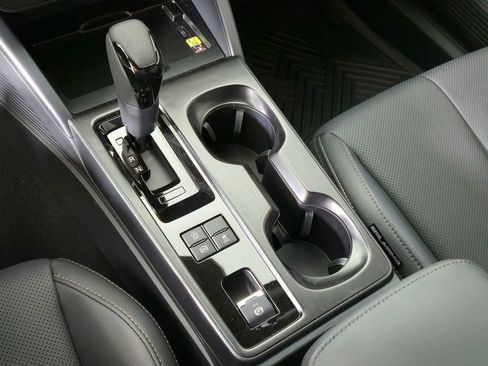 New 2026 Subaru Outback Limited AWD/4WD image 19