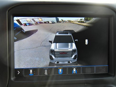 Used 2020 GMC Sierra 1500 AT4 w/ AT4 Premium Package image 24