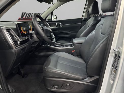 New 2026 Kia Sorento S w/ S Panoramic Sunroof Package FWD image 9