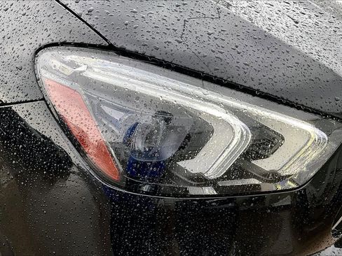 Used 2022 Mercedes-Benz GLE 53 AMG 4MATIC Coupe image 28