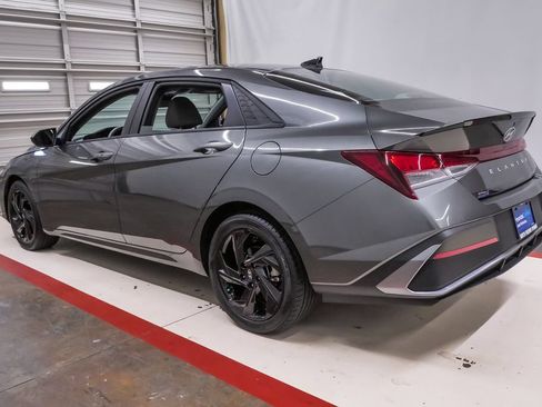 Certified 2026 Hyundai Elantra Sport FWD image 8