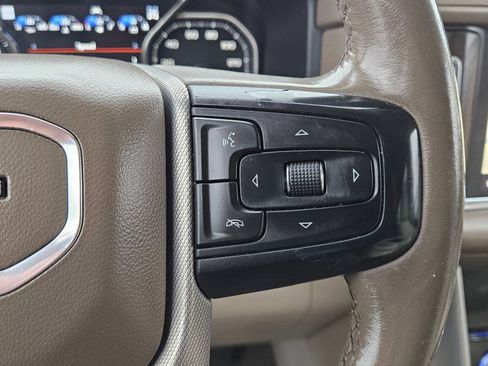 Used 2021 GMC Yukon Denali image 13