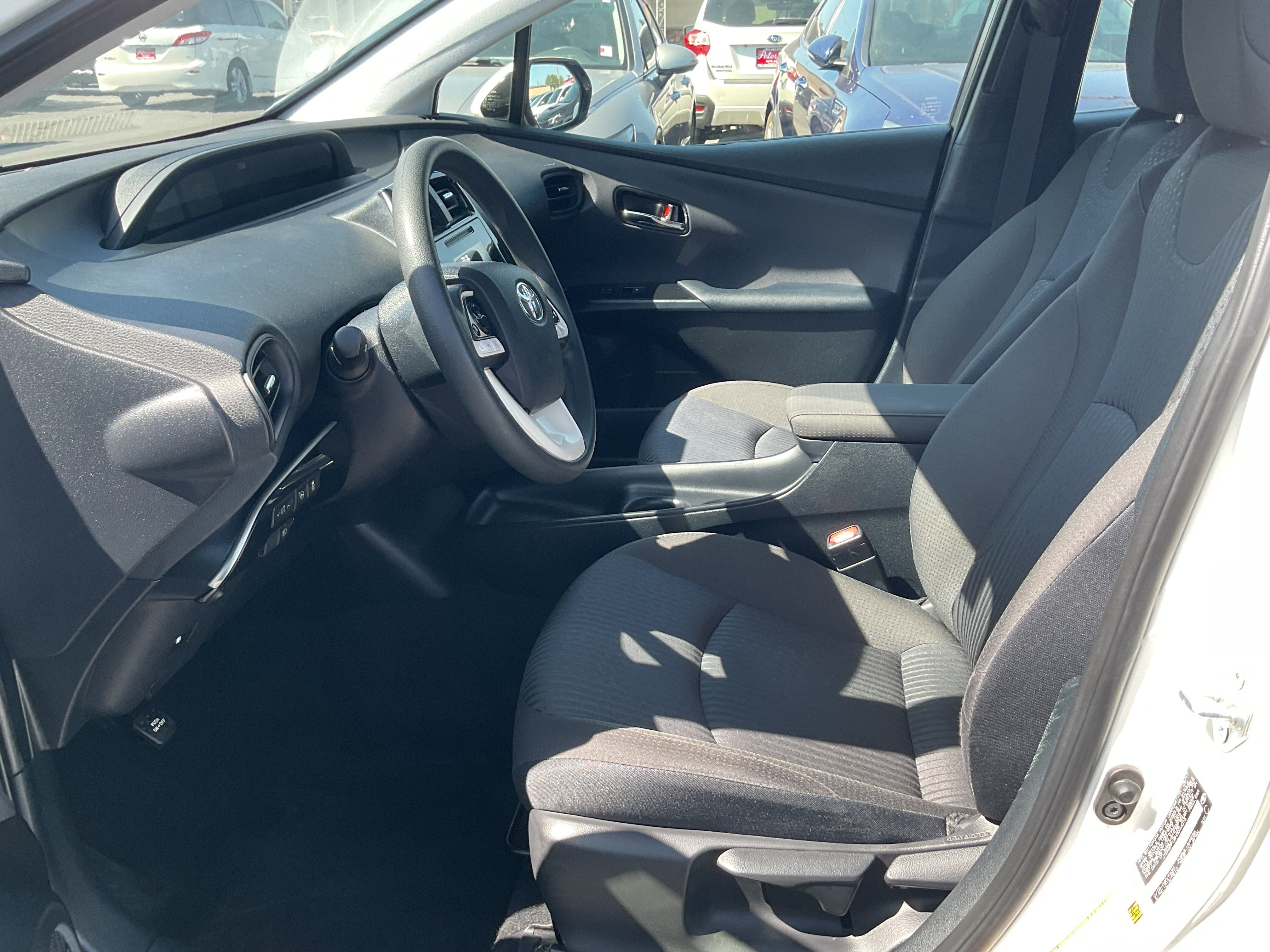 Used 2017 Toyota Prius Two w/ Prius Two Safety Plus Package FWD image 11