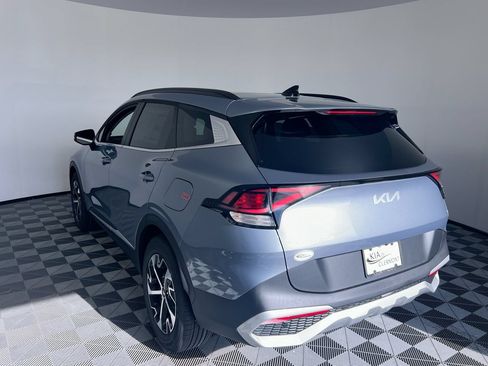 Used 2023 Kia Sportage EX FWD image 7