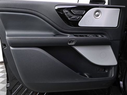 New 2026 Lincoln Aviator Reserve AWD/4WD image 23