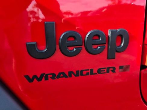 Used 2023 Jeep Wrangler Sport AWD/4WD image 11