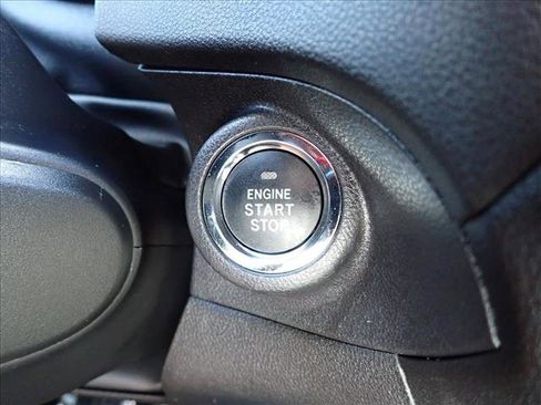 Used 2023 Subaru Ascent Limited w/ Technology Package image 23