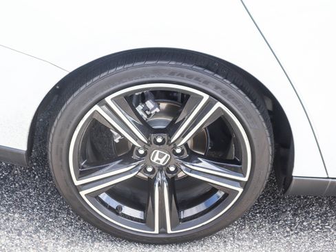 Used 2024 Honda Accord Sport image 8