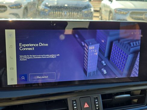 Certified 2025 Lexus ES 300h w/ Premium Package image 19