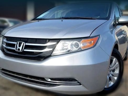 Used 2014 Honda Odyssey EX-L image 2