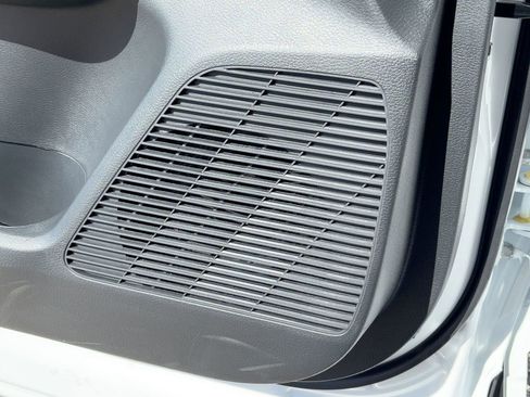 New 2026 Nissan Kicks SV w/ Cold Weather Package FWD image 20