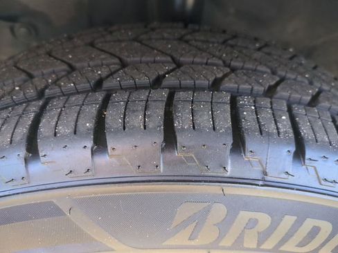 Used 2020 Honda CR-V EX-L image 11