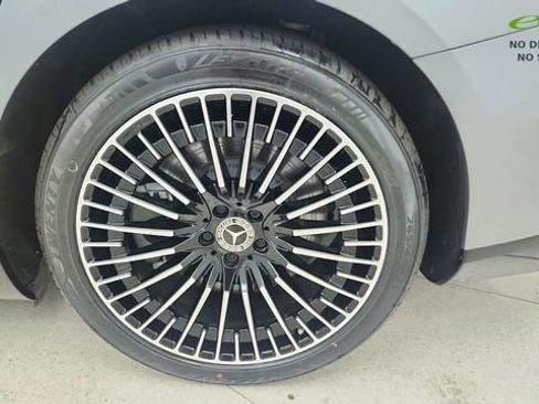 Used 2022 Mercedes-Benz EQS 450+ Sedan image 62