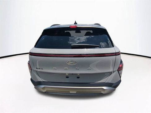 New 2026 Hyundai Kona Limited FWD image 6