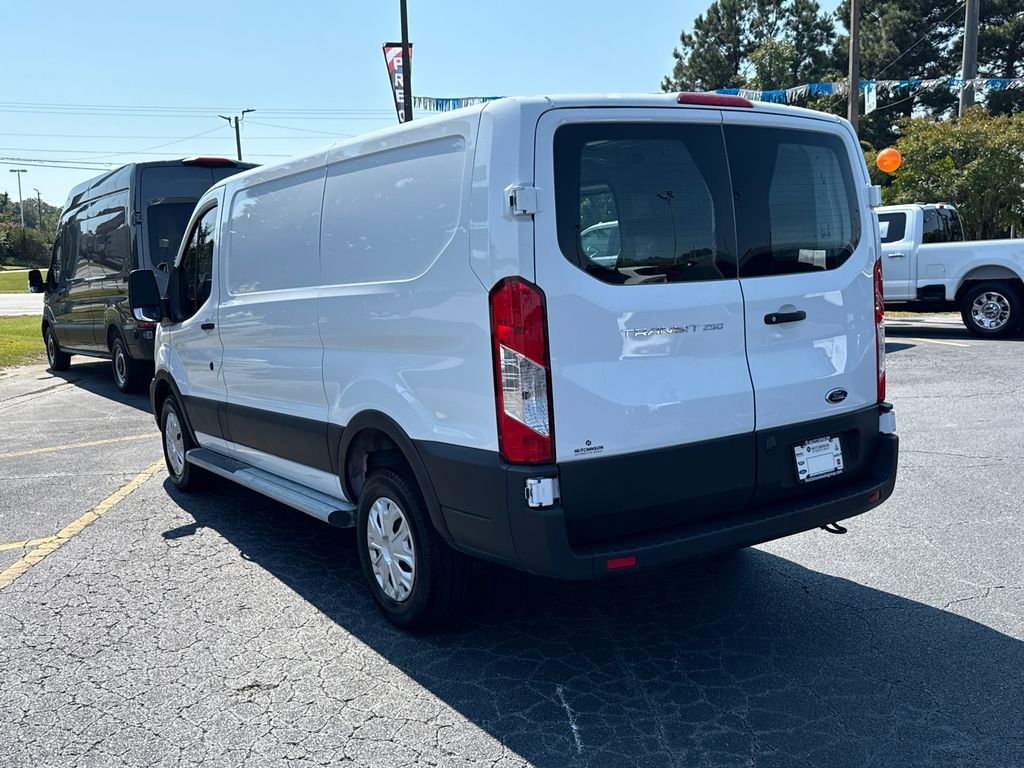 Used 2023 Ford Transit 250 Low Roof w/ Exterior Upgrade Package RWD image 5