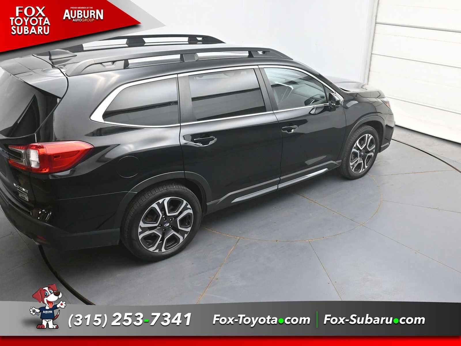 Used 2024 Subaru Ascent Limited AWD/4WD image 30