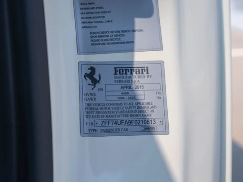 Used 2015 Ferrari F12 Berlinetta RWD image 44