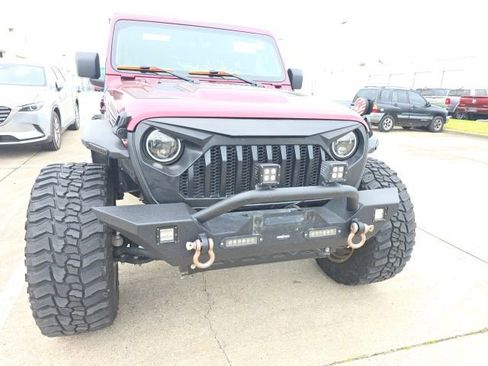 Used 2021 Jeep Wrangler Unlimited Rubicon AWD/4WD image 5