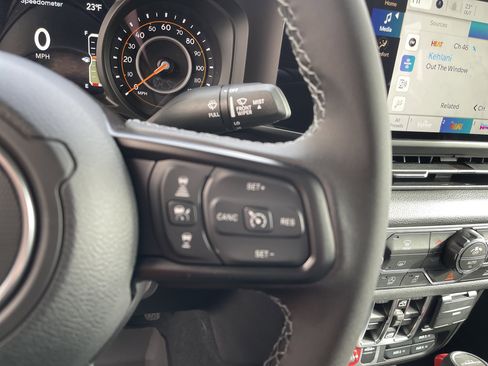 New 2026 Jeep Gladiator Willys image 21