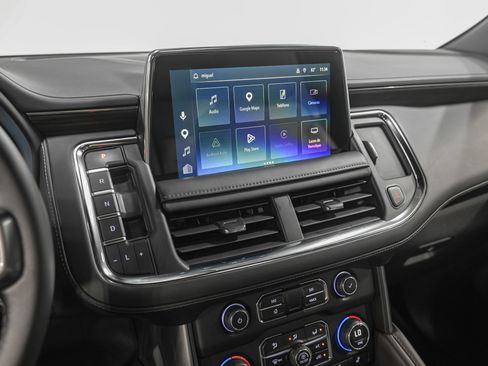 Used 2022 Chevrolet Suburban Z71 AWD/4WD image 22