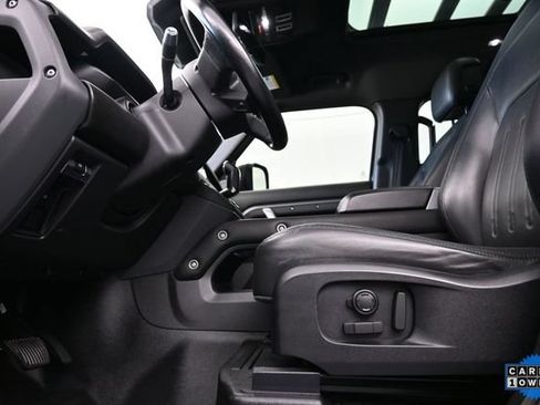 Used 2021 Land Rover Defender 110 X-Dynamic HSE AWD/4WD image 12