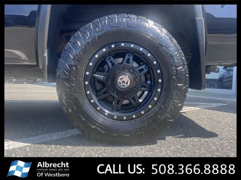 Used 2018 GMC Sierra 1500 SLE w/ SLE Value Package AWD/4WD image 29