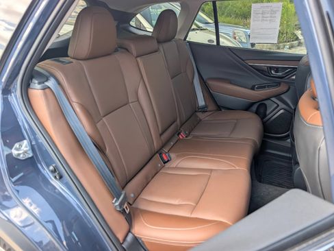 Certified 2024 Subaru Outback Touring AWD/4WD image 37