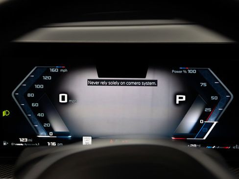 Used 2024 BMW X7 M60i w/ Executive Package image 15