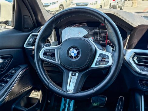 Used 2021 BMW 330i Sedan w/ M Sport Package RWD image 14