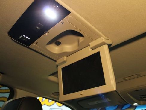 Used 2016 GMC Yukon Denali w/ Open Road Package image 16