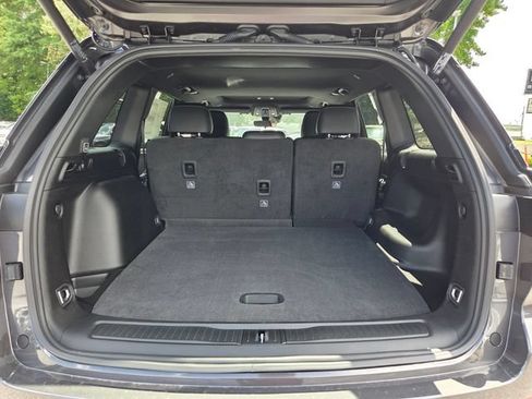 New 2026 Jeep Grand Cherokee Altitude RWD image 28