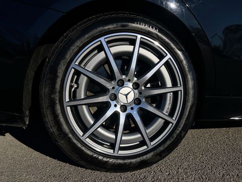 Used 2024 Mercedes-Benz C 43 AMG 4MATIC Sedan image 52