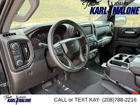 Used 2023 Chevrolet Silverado 1500 Custom Trail Boss AWD/4WD image 17