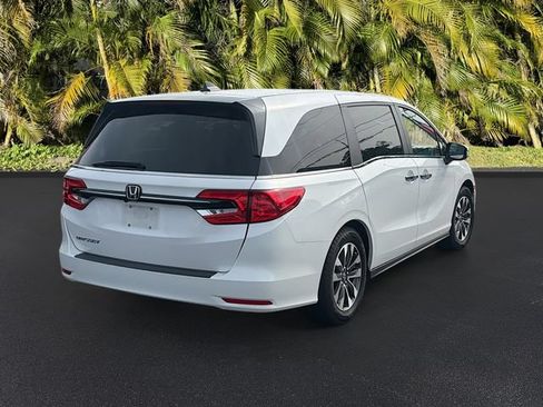 Used 2023 Honda Odyssey EX-L image 4