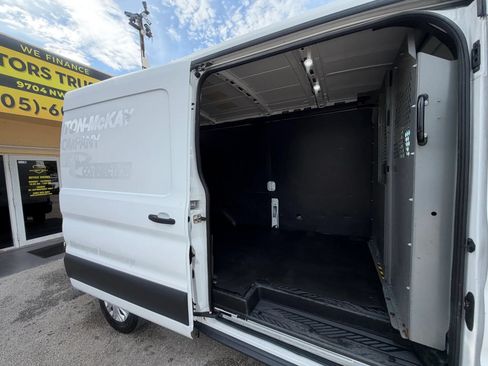 Used 2018 Ford Transit 250 148 Medium Roof w/ Interior Upgrade Package RWD image 17