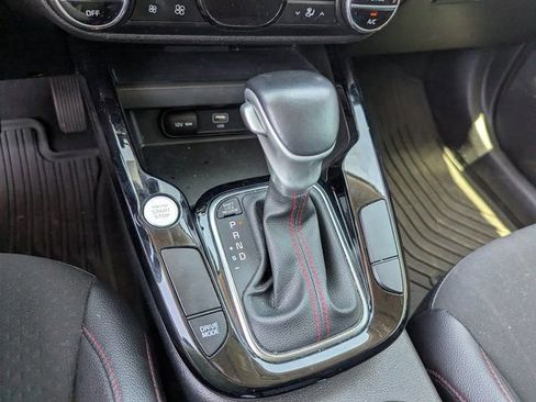 Used 2023 Kia Soul GT-Line image 13